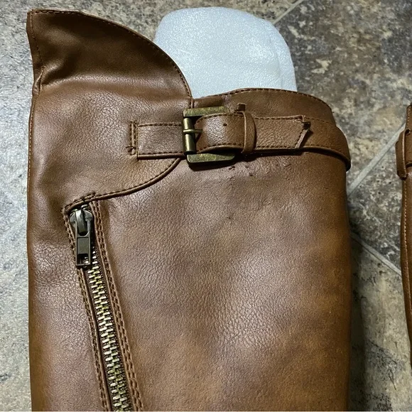 Brown High Knee Boots Charlotte Russe - Picture 9 of 15